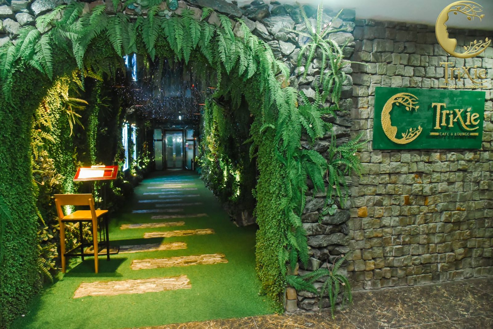 Đây chính là quán cafe lãng mạn nhất Hà Nội bạn nhất định phải đến