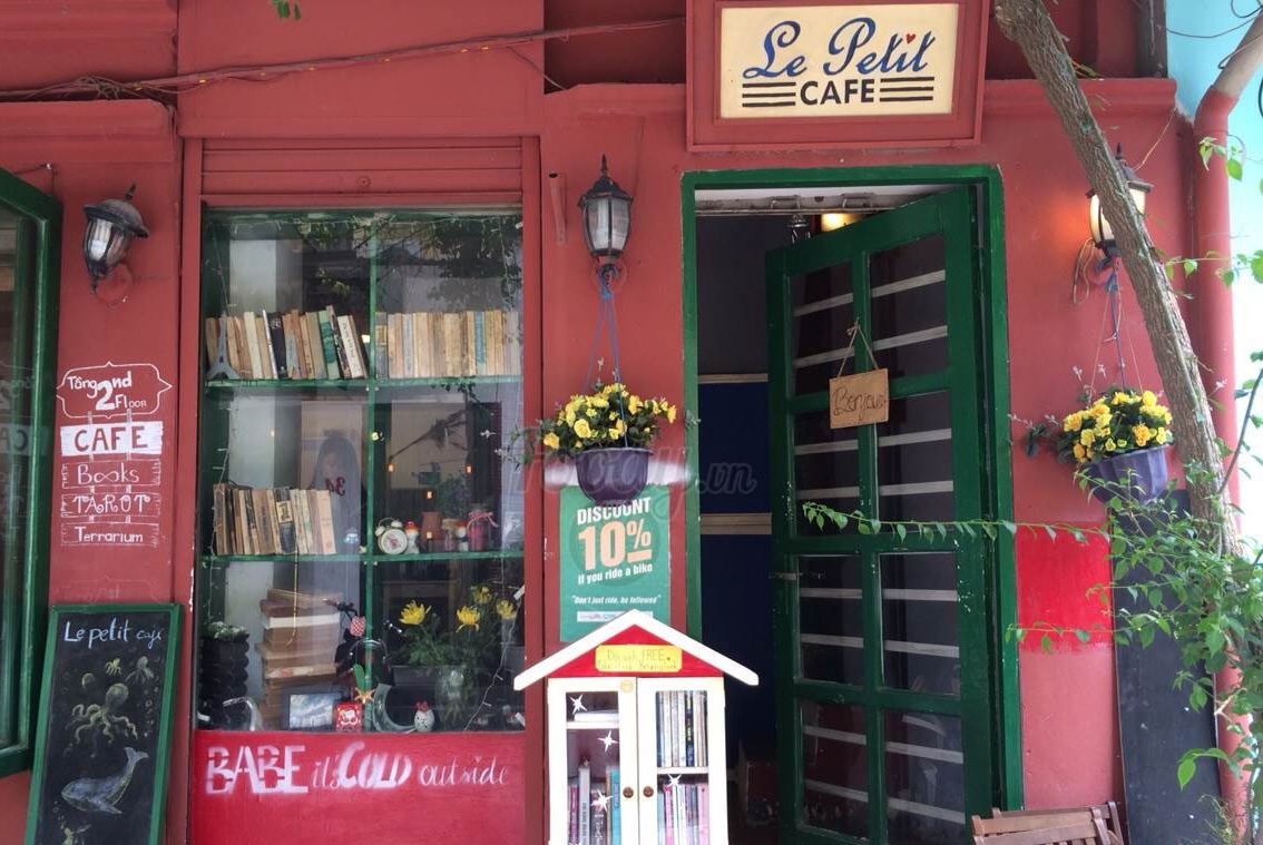Quán cafe yên tĩnh để học bài ở Hà Nội Le Petit