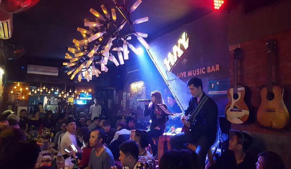 Cafe ca nhạc Hà Nội Hay Bar