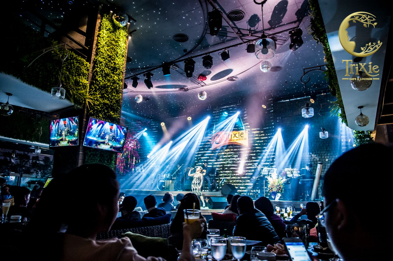 Tụ tập khai xuân đầu năm tại top 5 quán cafe view đẹp nhất Hà Nội
