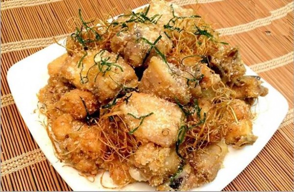 Gà ta rang muối ( nửa con )